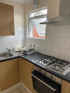 House share to rent - Welling High Street, Welling, Kent, DA16