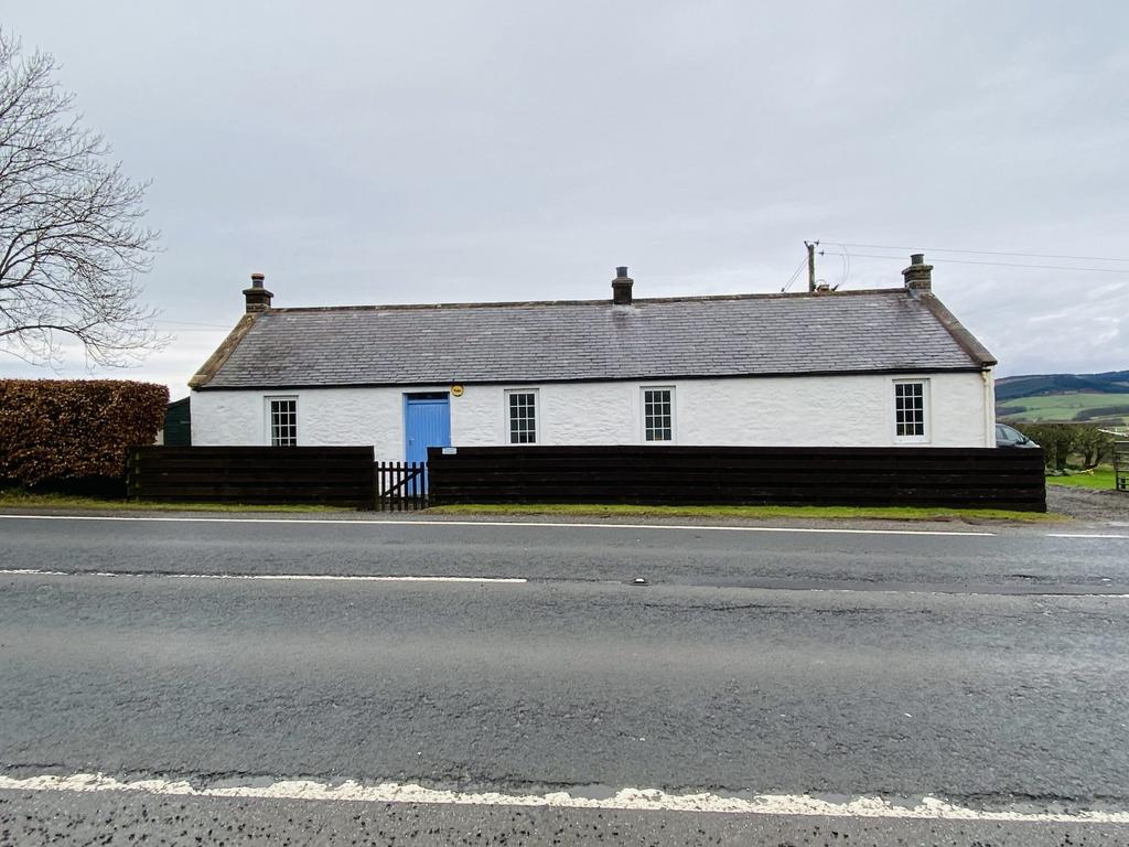 Fulton Cottage, Amisfield, Dumfries - Braidwoods S