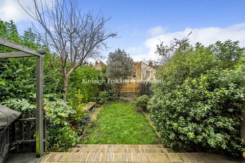 4 bedroom house to rent - Chasefield Road London SW17