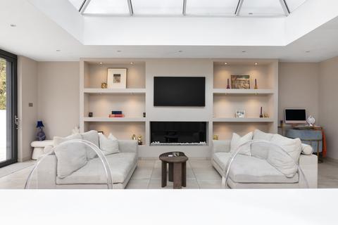 356 Reigate Road, Epsom, KT17 3LY