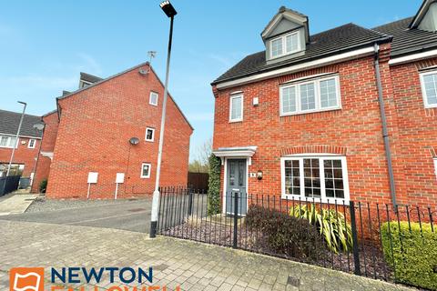 4 bedroom semi-detached house for sale, Glamis Close, Sutton-In-Ashfield, NG17