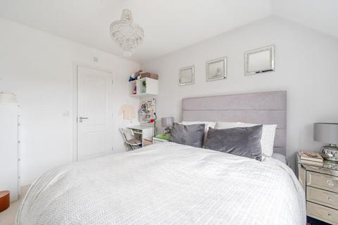 9 Buchan Place, Kingston Bagpuize, Abingdon, OX13 5GE