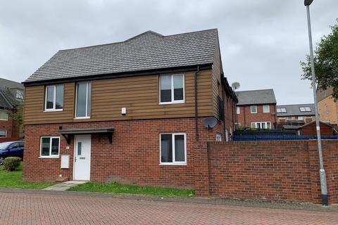 2 bedroom house to rent - Oaklands Grove, Gipton, Leeds, West Yorkshire, LS8