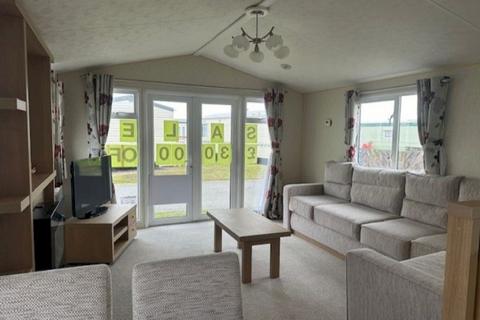 2 bedroom static caravan for sale, North Denes, , The Ravine NR32