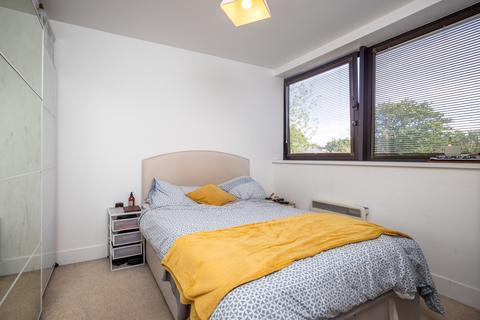 1 bedroom flat for sale - Hanover House, Kings Road, Reading, RG1 4NN