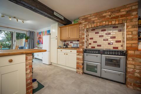 3 bedroom semi-detached house for sale, Hyde End Road, Spencers Wood, Reading, RG7 1DD