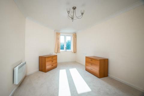 1 bedroom retirement property for sale - Douglas Bader Court, Howth Drive, Woodley, Reading, RG5 3AF