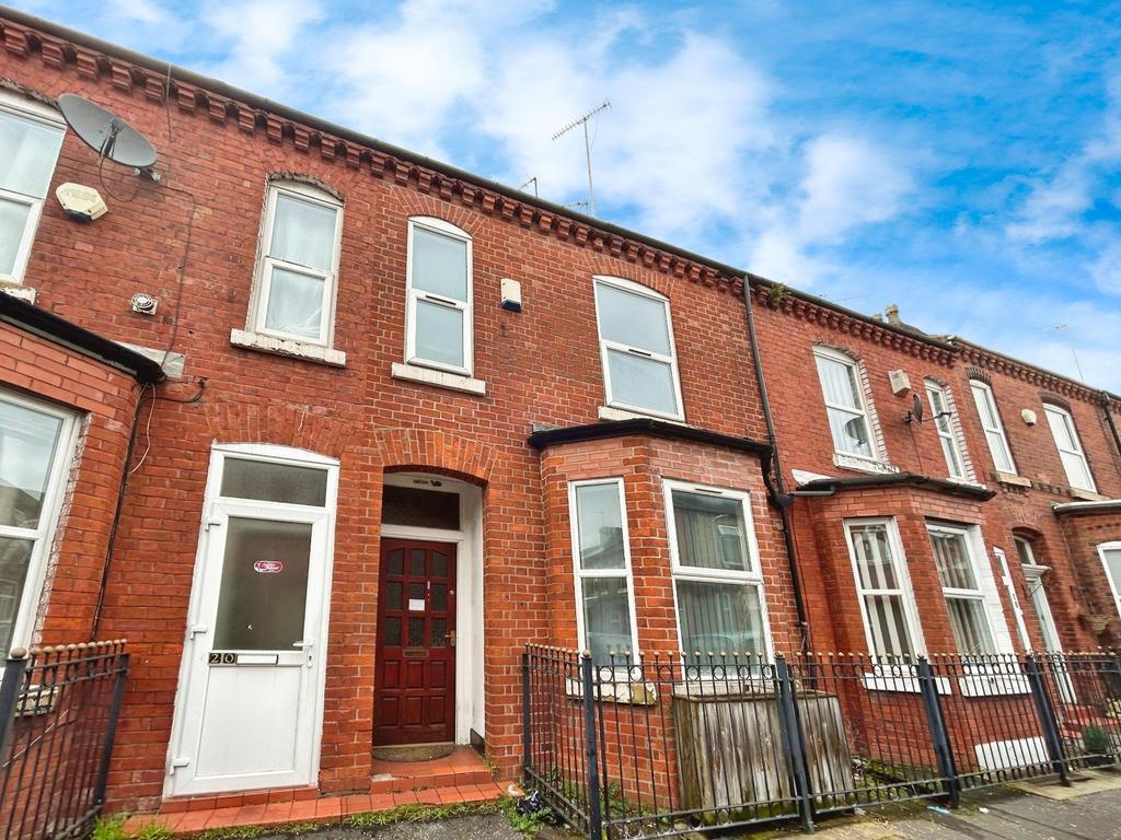 Edmund Street, Salford, M6 3 bed terraced house for sale £150,000
