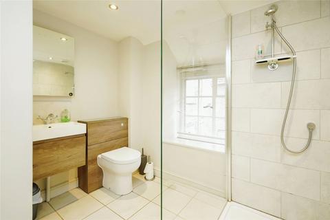 3 George Yard, Burford, OX18 4QN