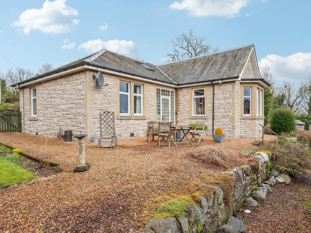 College Road, Methven, Perthshire... 3 bed bungalow for sale £285,000
