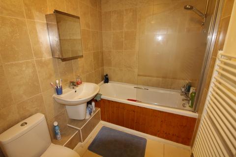 4 Barlow Close, Milcombe, Banbury, OX15 4SB