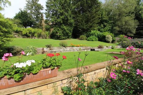 2 Brookside, Hook Norton, Banbury, OX15 5NS