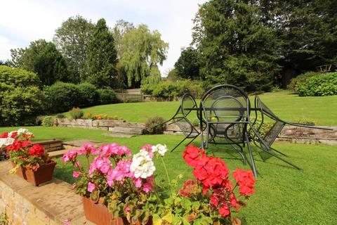 2 Brookside, Hook Norton, Banbury, OX15 5NS