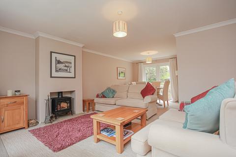 2 Brookside, Hook Norton, Banbury, OX15 5NS
