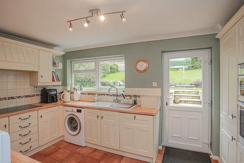 2 Brookside, Hook Norton, Banbury, OX15 5NS