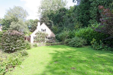 4 Brookside, Hook Norton, Banbury, OX15 5NS