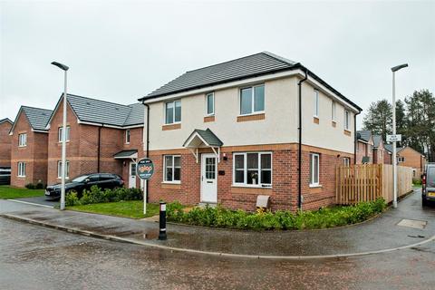 4 bedroom detached house for sale, Tambour Avenue, Stonehouse