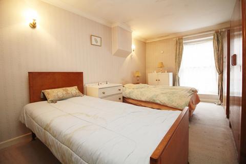 1 bedroom flat for sale, St. Cyriacs, Chichester PO19