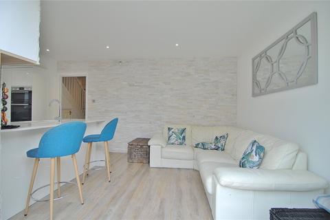 25 Arrowsmith Drive, Stonehouse, GL10 2QS