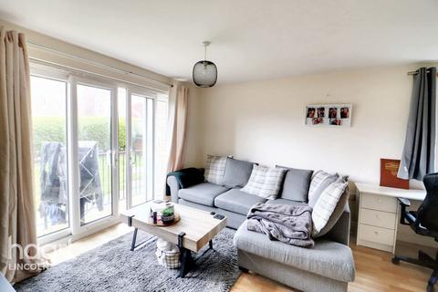 2 bedroom apartment for sale, Youngs Avenue, Fernwood, Newark