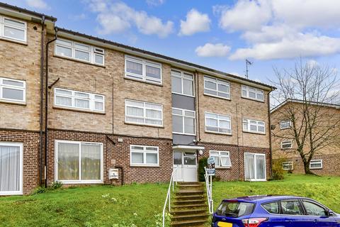41 Edgeworth Close, Whyteleafe, CR3 0BW
