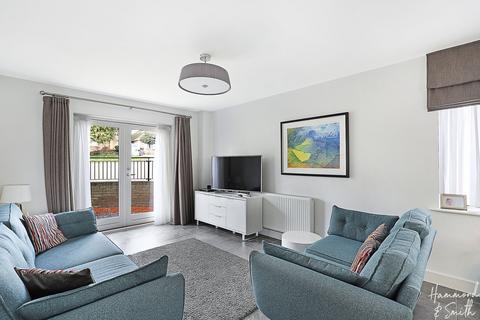 2 bedroom ground floor flat for sale, Linden House, Epping CM16