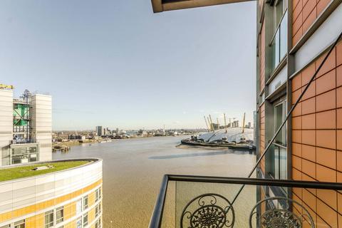 New Providence Wharf, Canary Wharf, London, E14
