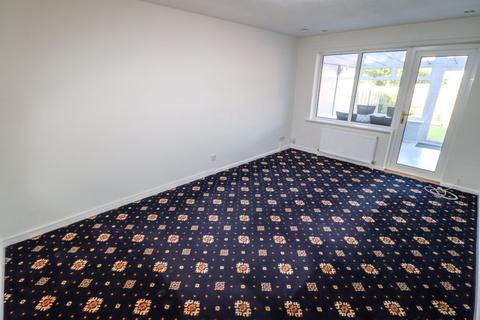 19 Glebe Close, Hayling Island, PO11 0LB