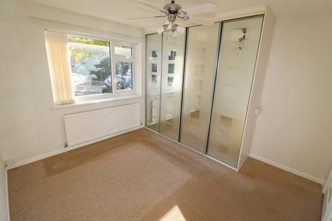 19 Glebe Close, Hayling Island, PO11 0LB