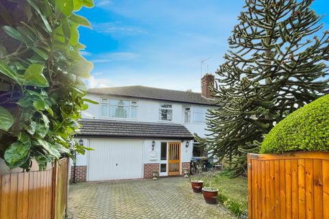4 bedroom semi-detached house for sale - Egerton Drive, Upton, Chester, CH2