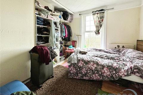 2 bedroom maisonette for sale, Cargate Hill, Aldershot, Hampshire