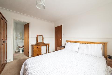 12 Campion Close, Northfleet, Gravesend, DA11 8TB