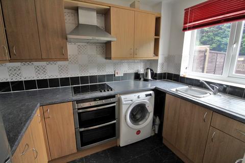 2 bedroom terraced house to rent, Heatherhayes, Ipswich, IP2