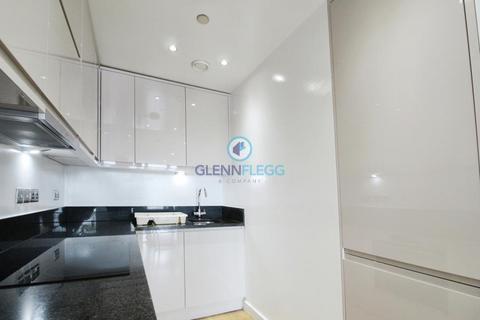 1 bedroom flat to rent, *LET AGREED*Lexington Apartments, Slough