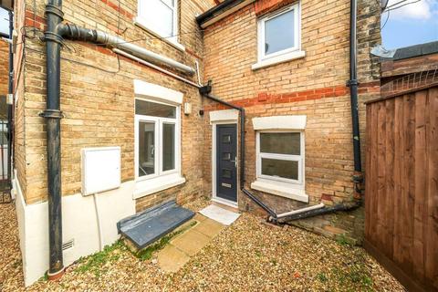 3 bedroom maisonette to rent - Ashley Road, Bournemouth, BH1
