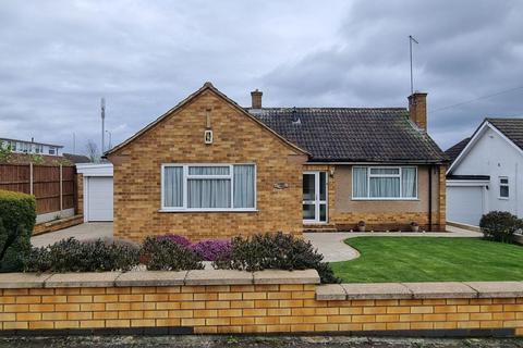 2 bedroom detached bungalow for sale, Watersmeet, Rushmere, Northampton NN1 5SG