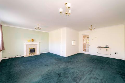 3 bedroom detached bungalow for sale, Foxdene Road, Seasalter, CT5