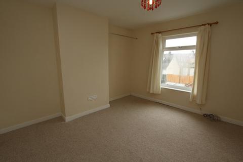 3 bedroom terraced house to rent, Norman Road, Gorse Hill, Swindon, SN2