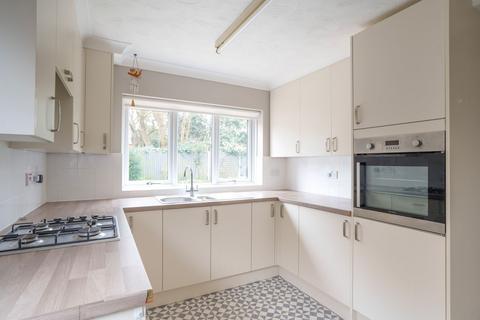 10 Antingham Drive, North Walsham, NR28 9BE