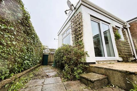 1 bedroom flat to rent, 25 Bosvenna View, Bodmin, Cornwall, PL31