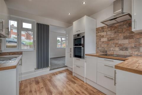 35 Auxerre Avenue, Redditch, B98 7QW