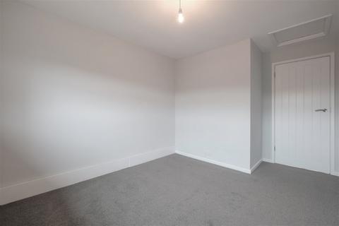 35 Auxerre Avenue, Redditch, B98 7QW