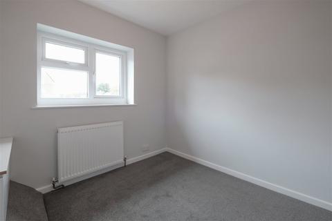 35 Auxerre Avenue, Redditch, B98 7QW