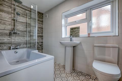 35 Auxerre Avenue, Redditch, B98 7QW