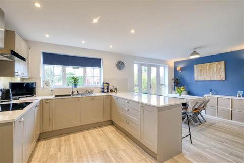 34 Blackstitch Lane, Redditch, B97 5TQ