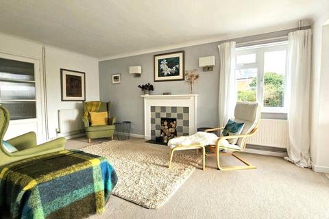 4 bedroom bungalow for sale, Higher Blandford Road, Shaftesbury, Dorset, SP7