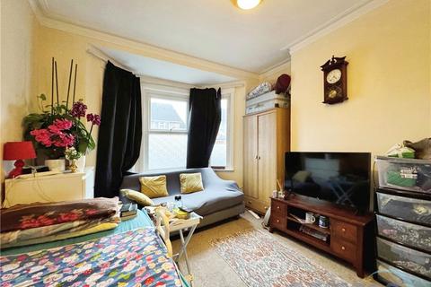 1 bedroom maisonette for sale, St. Michaels Road, Aldershot, Hampshire