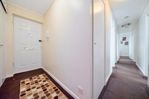 Flat 32, Ariel Court Essenden Road, Belvedere, DA17 5EG