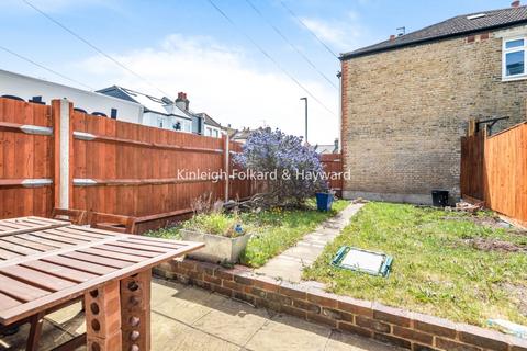 3 bedroom house to rent - Pevensey Road Tooting SW17