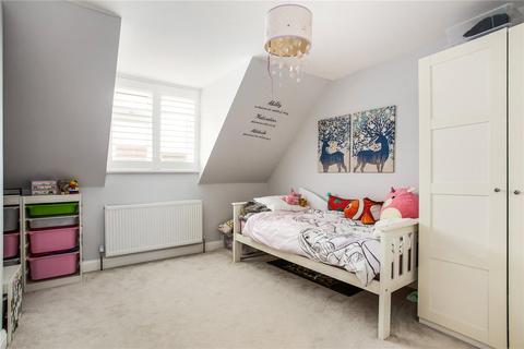 3 Newlyn Close, Bricket Wood, St Albans, AL2 3UP